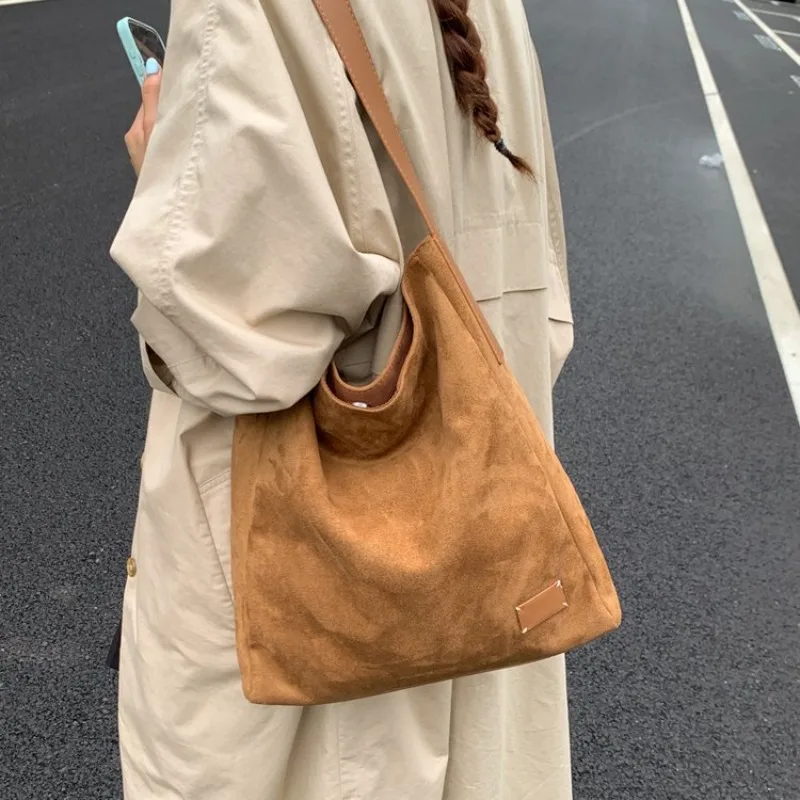 Luxury Bags Must Have - Borsa fasciatoio di lusso firmata da