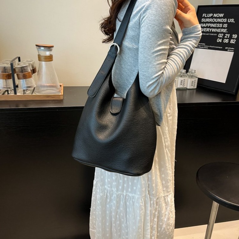 Elegante Borsa Fasciatoio da D - Luxury Bags Must Have recensione e prezzo